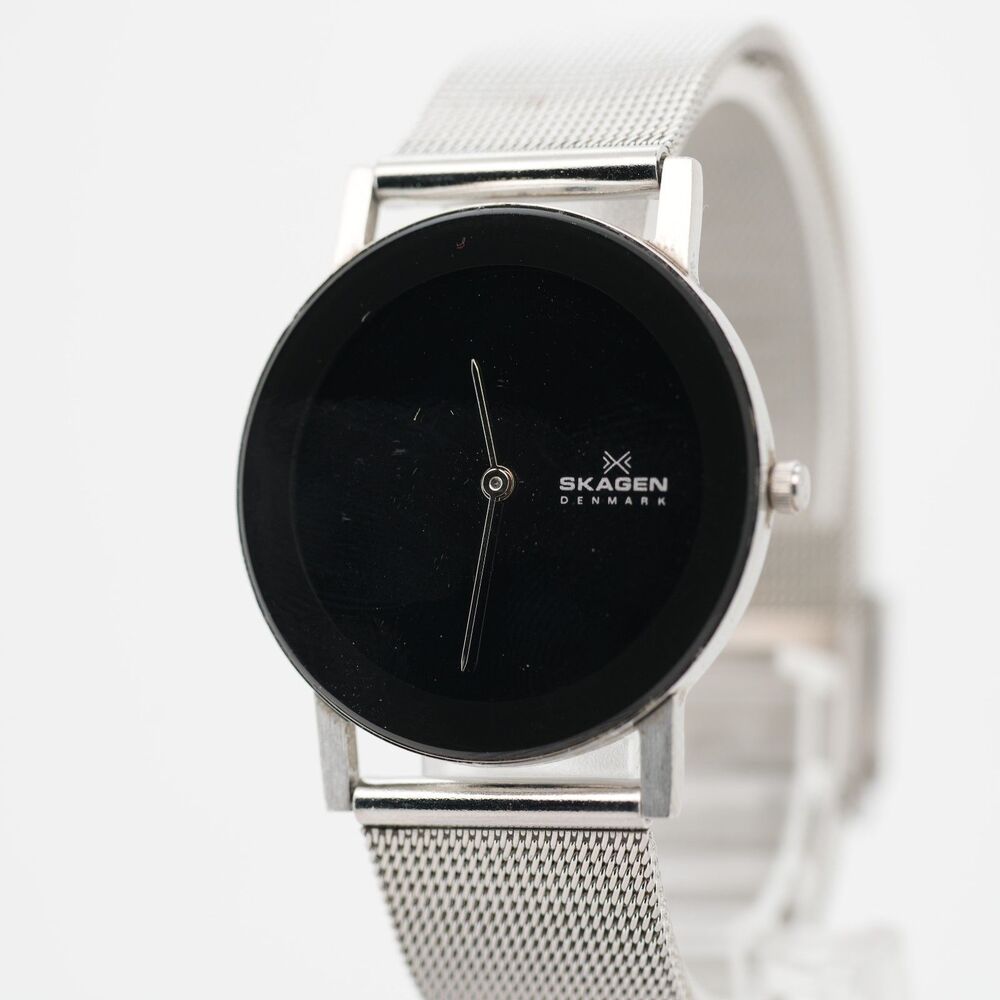 Skagen 39LSSB Ultra Slim Silver Mesh Black Dial Quartz Watch – 31mm – Running